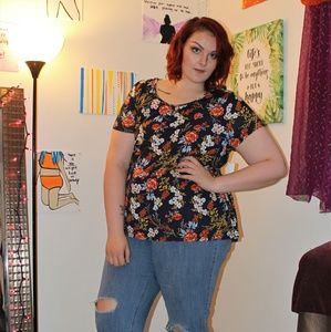Plus Size Floral Top